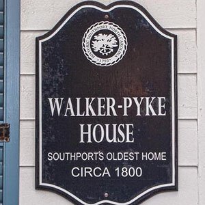 Walker-Pyke House historic plaque, Southport’s oldest home, circa 1800